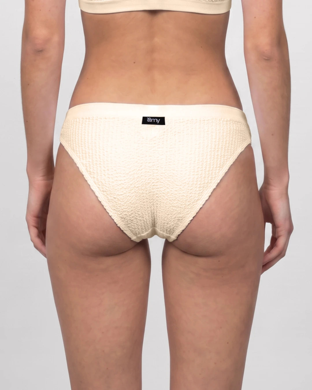 Braga bikini brasileña
