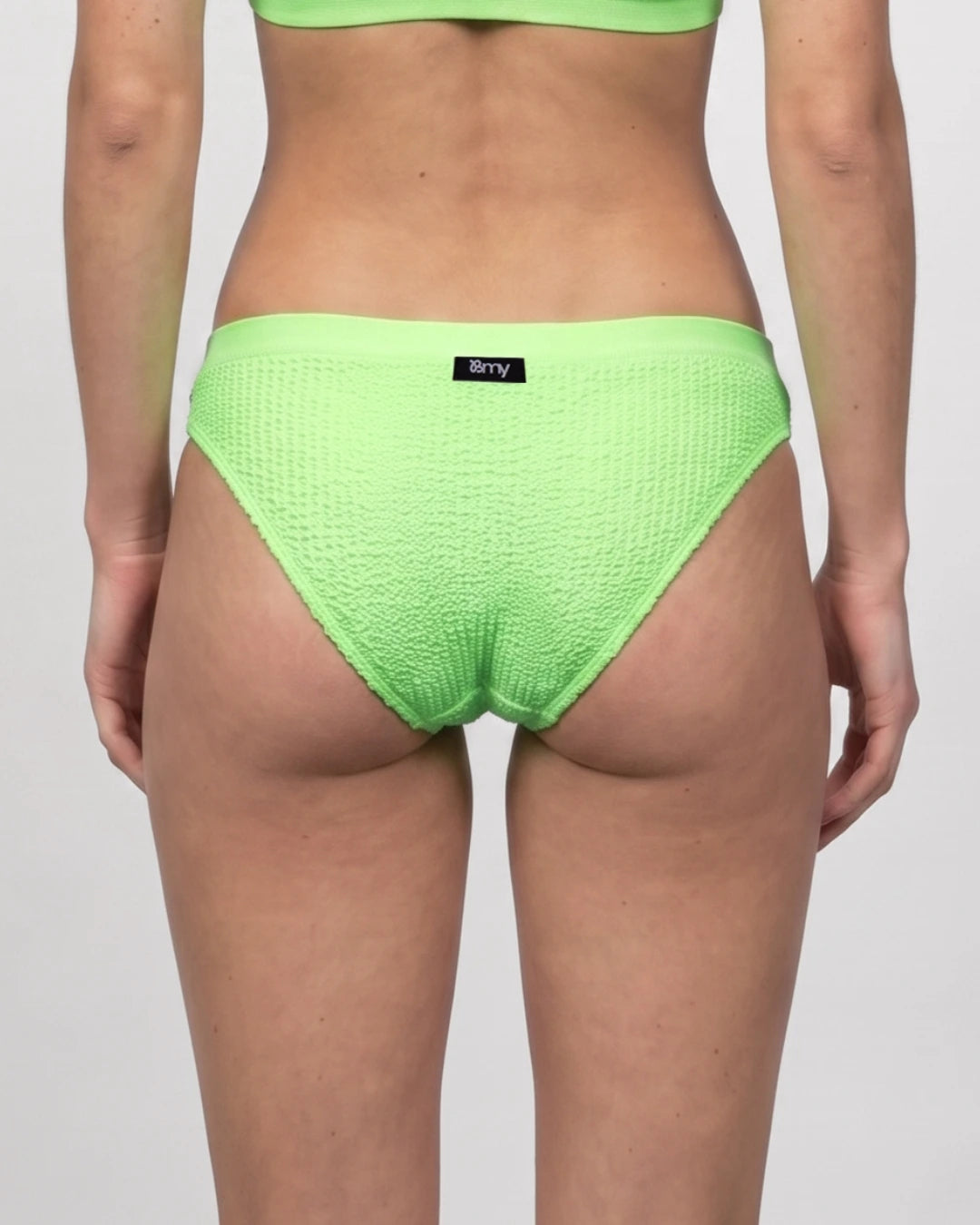 Braga bikini brasileña