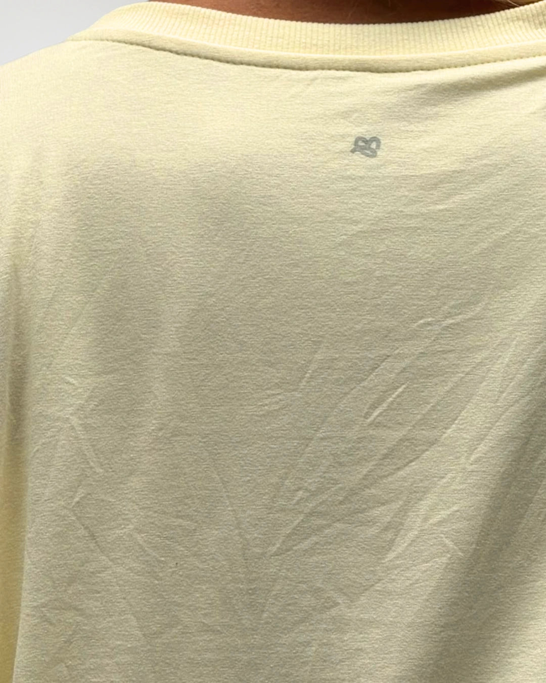 Pijama largo con top integrado, cuello redondo y pantalón con puño